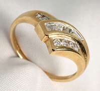 Dainty Diamond "V" Ring