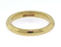 Popular 18kt Gold Band ring