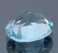 Simply stunning 6.09ct 10x12mm vivid sky blue Topaz