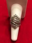 LADIES 14K WHITE GOLD DIAMOND BAND