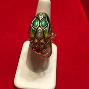 LADIES 18K GOLD DIAMOND DRAGON RING