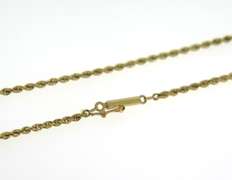 Simple Yellow Gold Rope Chain Necklace