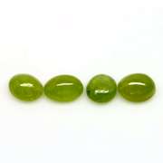 Mirror luster 9.15ct Sphene cabochon set