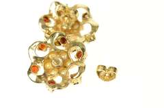 10K Yellow Gold 1960's Retro Garnet Pearl Swirl Stud Earrings