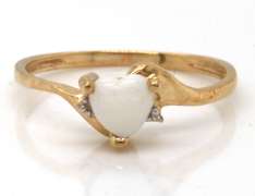 Dainty 10kt YG Opal Heart Ring