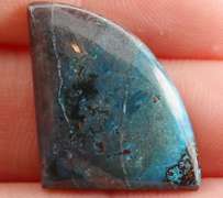 Captivating 17.20ct sharks fin cut blue Azurite