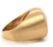 Impressive 14kt YG 1CTW Oval Cluster Diamond Ring