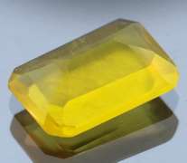 Glistening 3.81ct natural golden Fire Opal