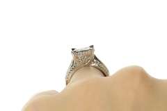 10K White Gold 1.00 Ctw Princess Halo Diamond Engagement Ring