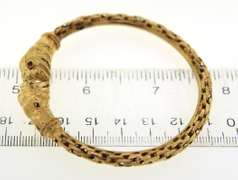 Amazing 21kt Yellow Gold Pair of Bangle Bracelets