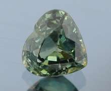 Stunning heart cut .98ct blue green Australian Sapphire