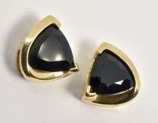 Chic 14k Trillion Cut Black Onyx Earrings