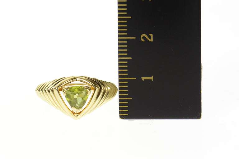 10K Yellow Gold Trillion Peridot Grooved Design Statement Ring