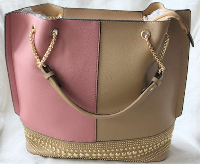 Designer Style 100% Fine leather Bag