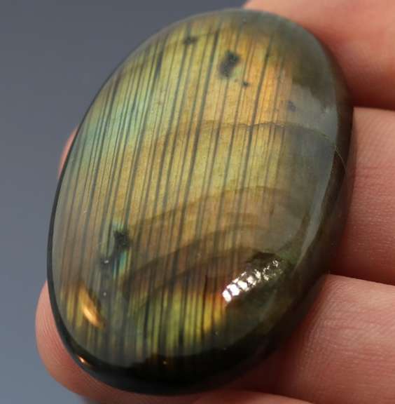 109.89ct needle fine and wide patterned Labradorite