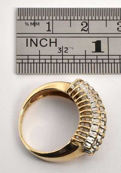 Flashy Diamond Ring