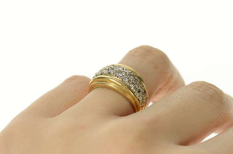 14K Yellow Gold 0.60 Ctw Diamond Pave Graduated Band Ring