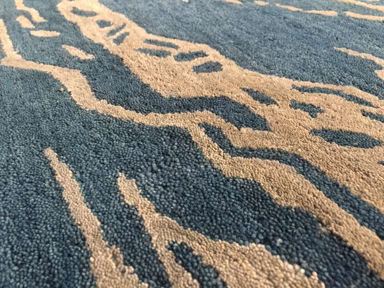 DECORATIVE MODERN WOOL RUG 5X8