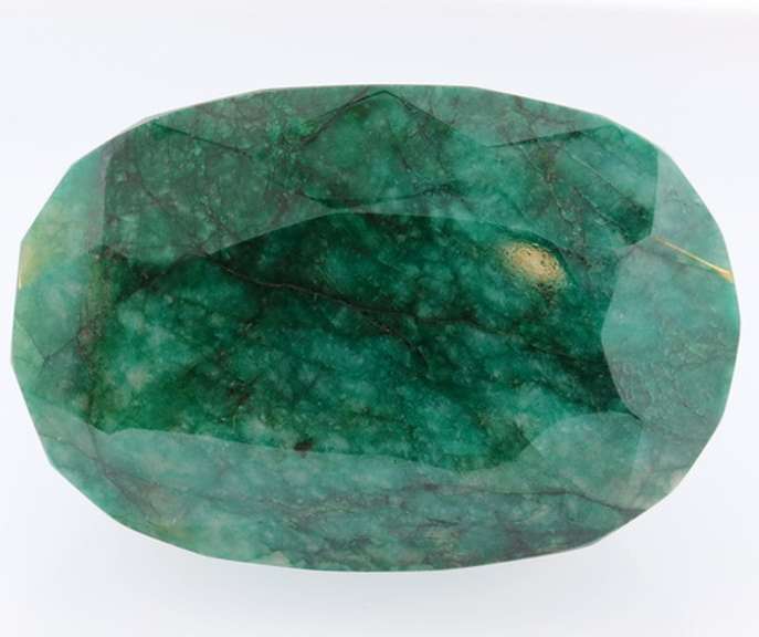 Massive 1,602ct rich green Brazilian Emerald