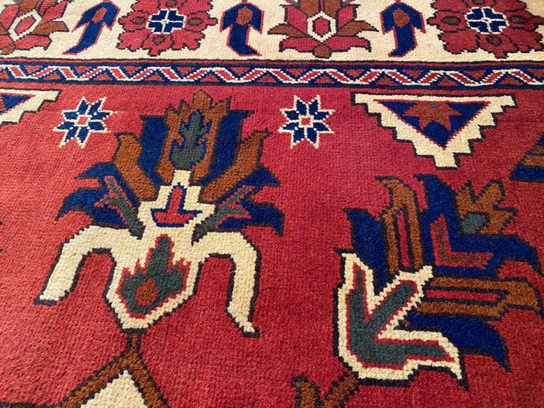 FINE CAUCASIAN DESIGN RUG 5.2x7