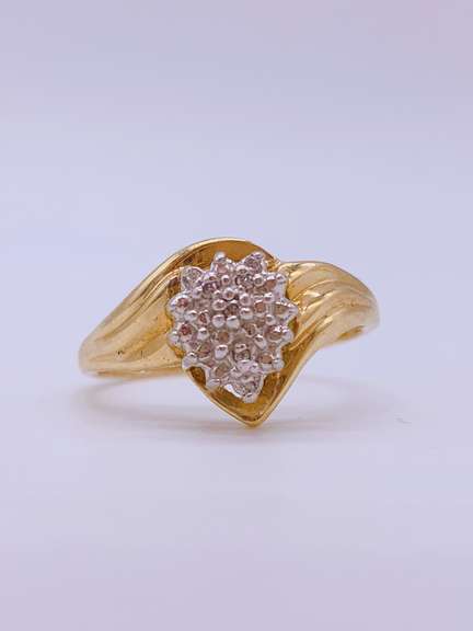 14kt Gold Diamond Ring