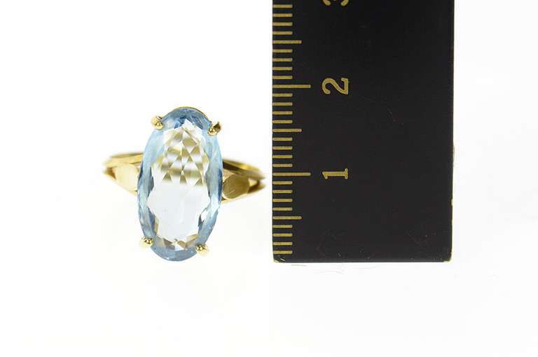 10K Yellow Gold Marquise Faceted Blue Topaz Solitaire Cocktail Ring