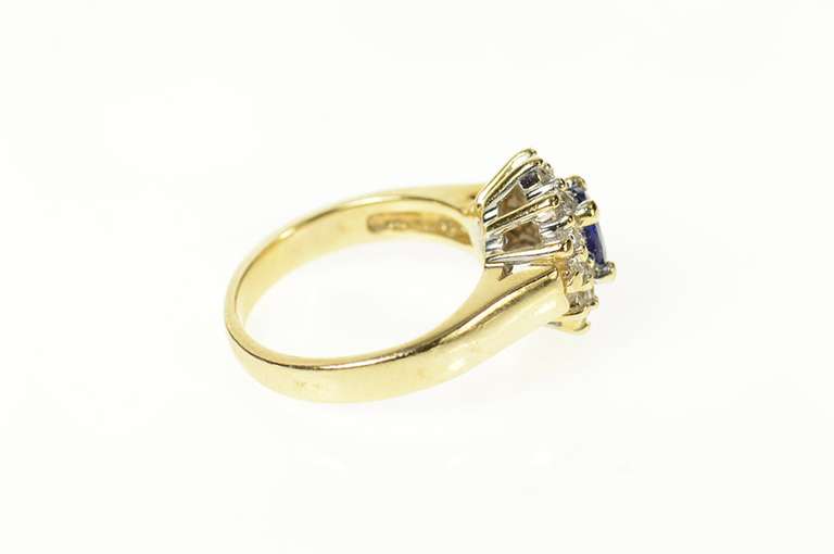 10K Yellow Gold 0.65 Ctw Oval Sapphire Diamond Cluster Halo Ring