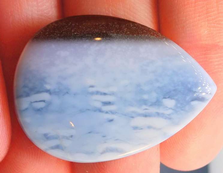 Captivating 35.32ct Blue Owyhee picture Opal