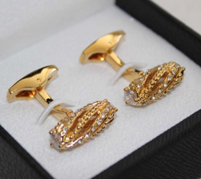 Handsome Pair Jeweled Style Cufflinks By Carelli