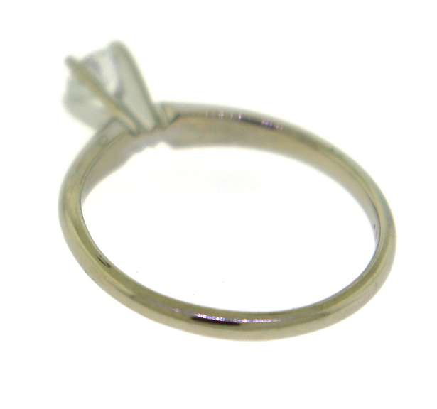 Powerful .18ctw Round Brilliant Cut Solatire Diamond Ring