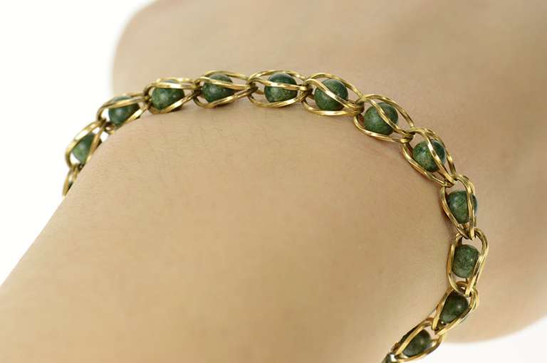14K Yellow Gold Retro Pomerantz Nesting Aventurine Bead Chain Bracelet