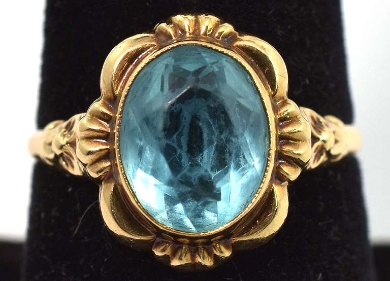 Vintage Blue Crystal Ring in Yellow Gold