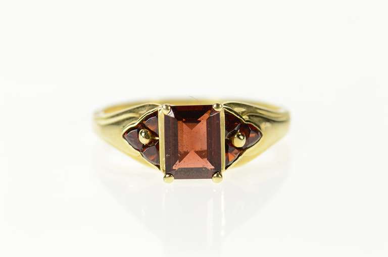 10K Yellow Gold Emerald Garnet Cluster Accent Statement Ring