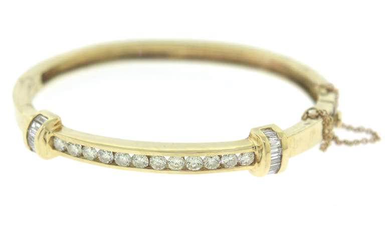 Magnificent 3ctw Diamond Bangle Bracelet