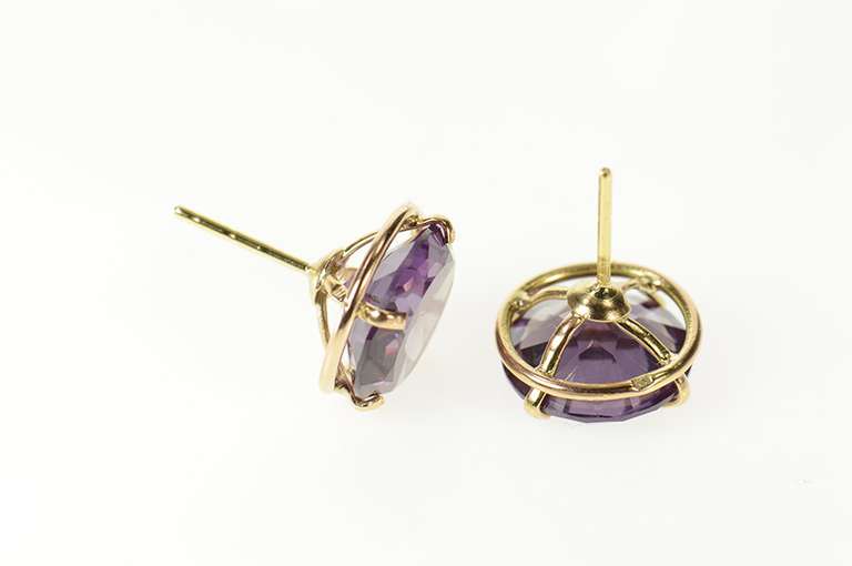 14K Yellow Gold Retro Sim. Alexandrite Stud Statement Earrings