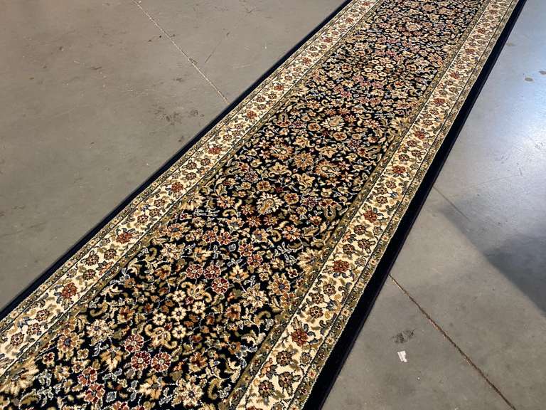 BELGIUM STAIR/HALLWAY ROLL RUNNER 30 ft