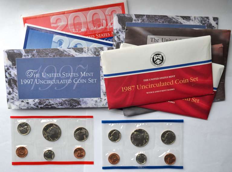 2 Each Us Mint Set Lot 1987-2002