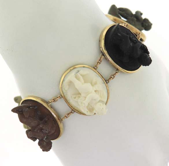 Memorable Seven Oval Shaped Bezel Set Lava Stones & Shell Cameos Bracelet