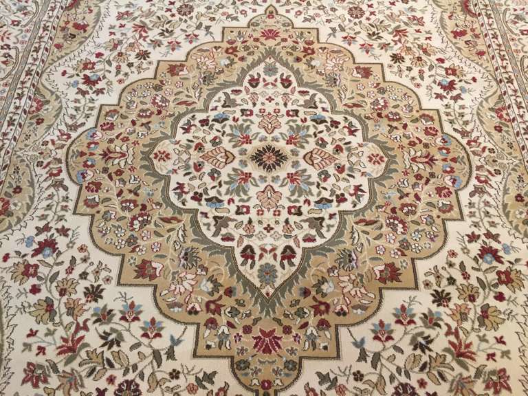 DETAILED CLASSIC DESIGN RUG 8x11