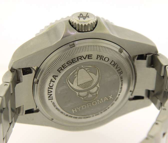 Invicta Men's Skull Hydromax Watch