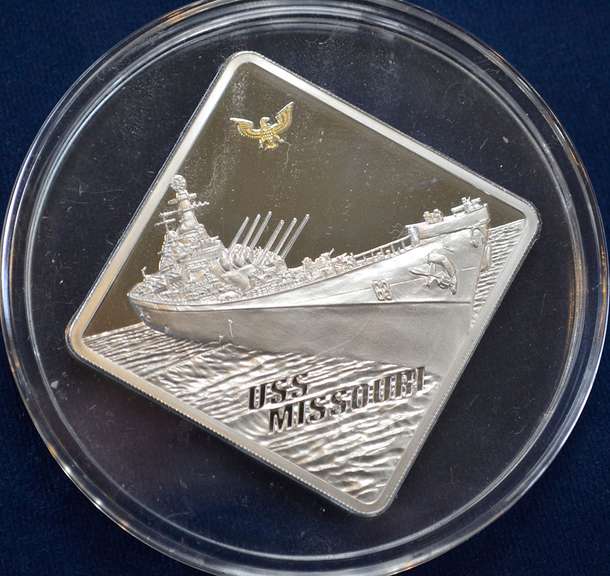 2008 Republic Of Palau 10 Dollar USS Missouri