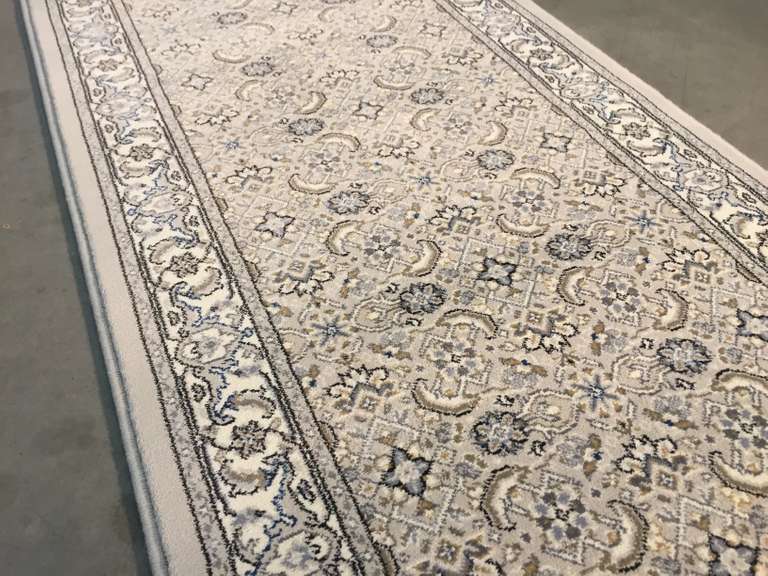 BELGIUM BLEND OF CLASSIC AND MODERN RUNNER 11'