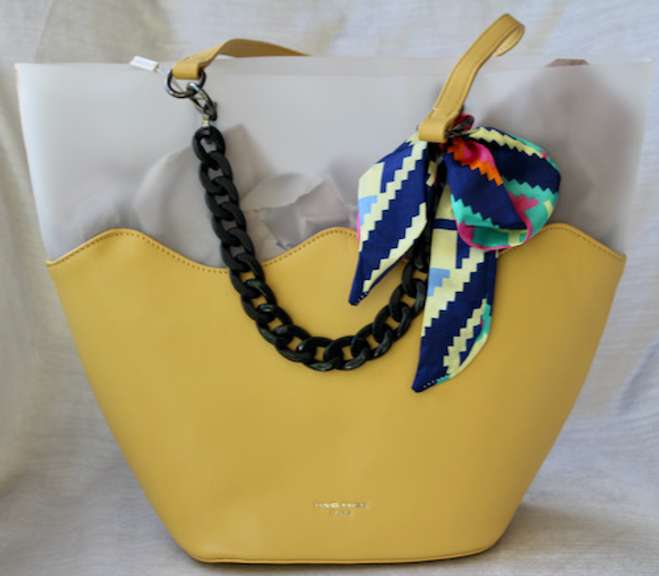 Designer Style 100% Fine leather Bag