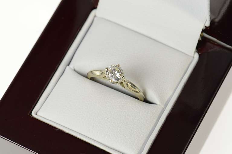 14K White Gold 0.46 Ct Diamond Classic Solitaire Engagement Ring