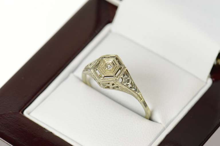 10K White Gold Art Deco Diamond Filigree Promise Engagement Ring
