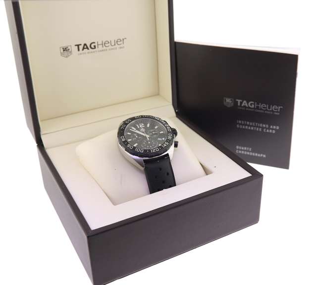 Tag Heuer Formula Chronograph Black Rubber Band Watch