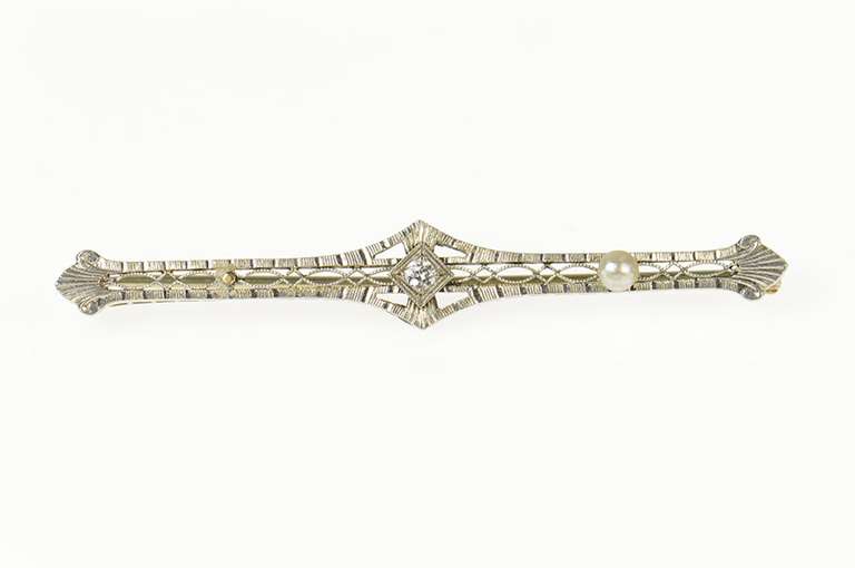 14K Yellow Gold Art Deco Ornate Filigree Diamond Pearl Bar Pin/Brooch