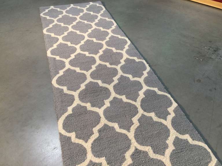 MODERN  RUNNER  8 FT