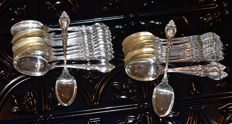 Service for 12 of Lunt Sterling Belvedere Pattern