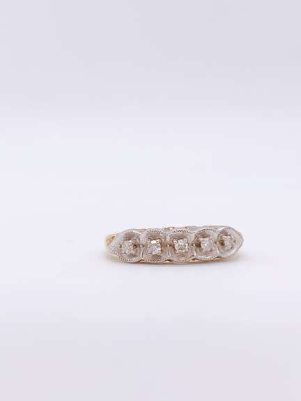 Antique 10kt Gold Diamond Ring